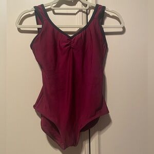 Burgundy Yumiko V neck leotard